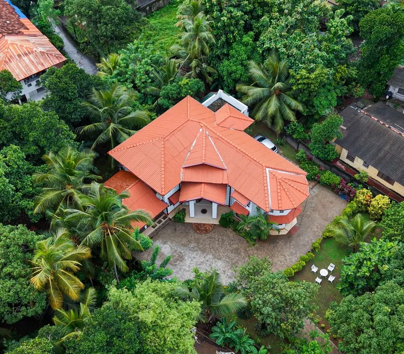 Aerial view of the Golden Hands Battaramulla home, surrounded by garden